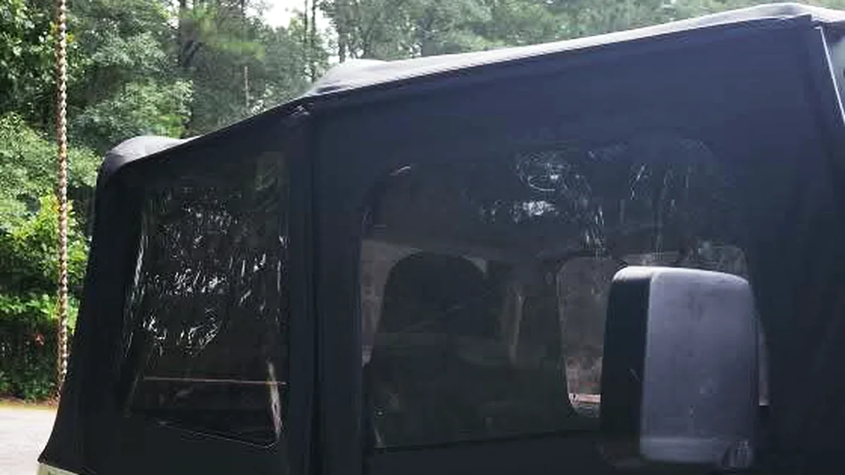 Close view of the revitalized Jeep soft top